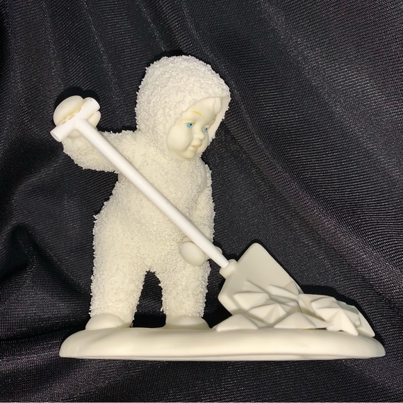 SnowBabies Department 56 - Picture 1 of 6